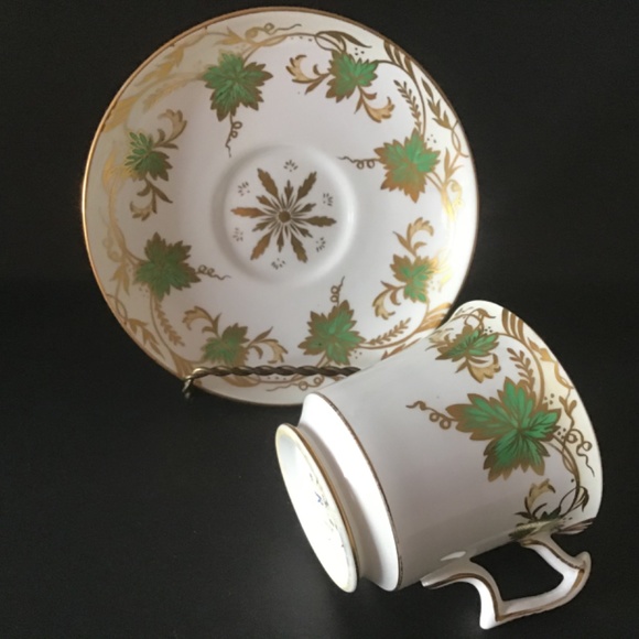 Royal Chelsea Grapevine Teacup And Saucer Bone China England Tea Cup Duo - Picture 4 of 7